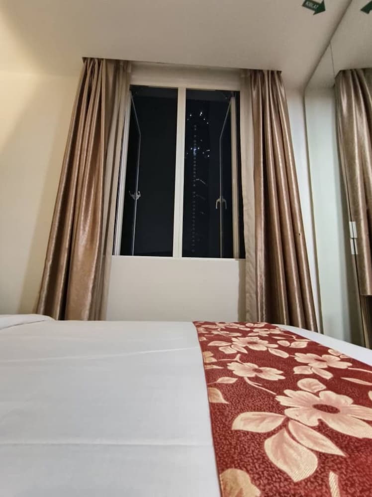 Фото Sakura Elite Hotel