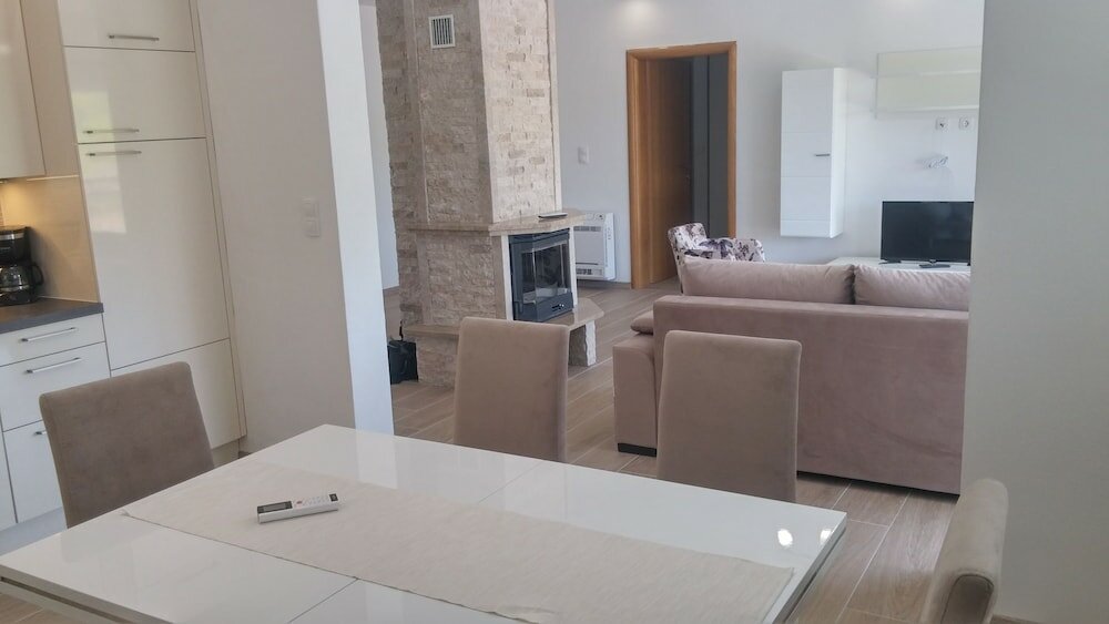 Фото Hvar-Holiday Apartments