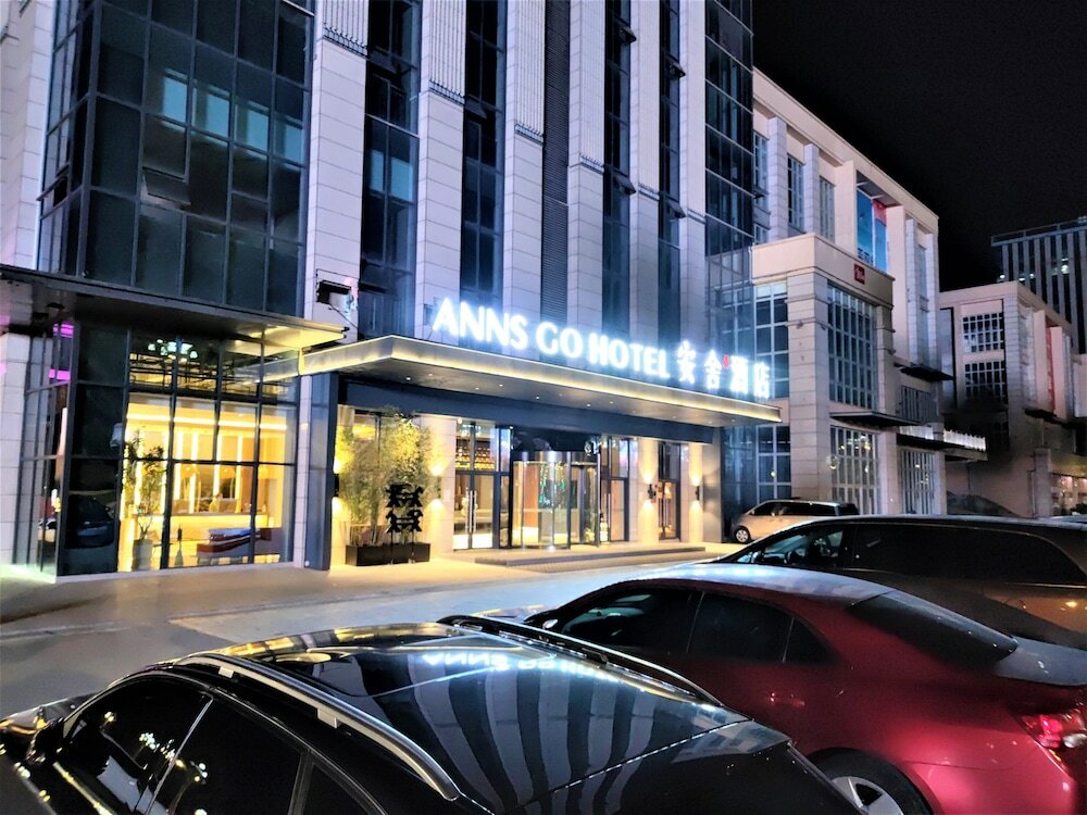 Фото Anns Go Hotel