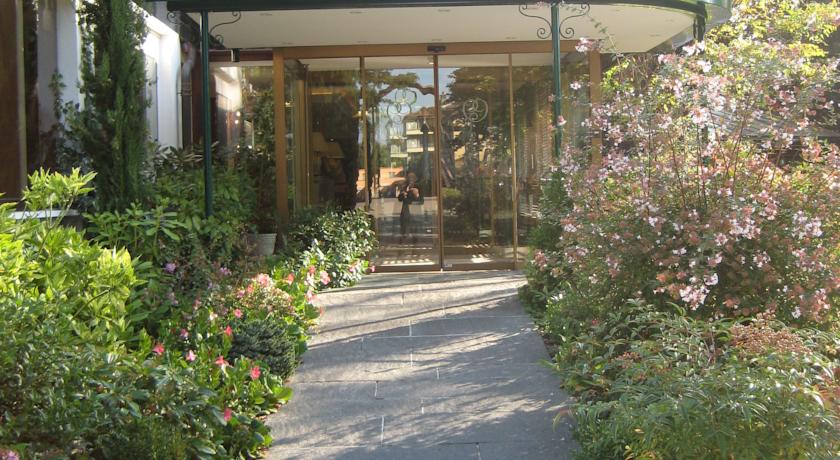 Фото Hotel La Prairie