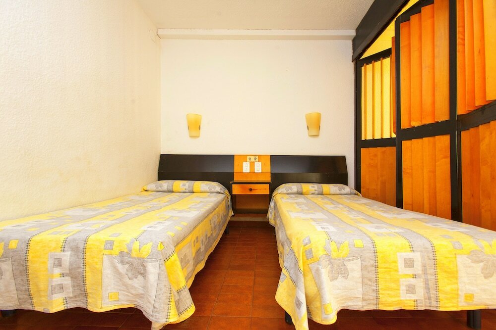 Фото Ancora Salou Apartamentos