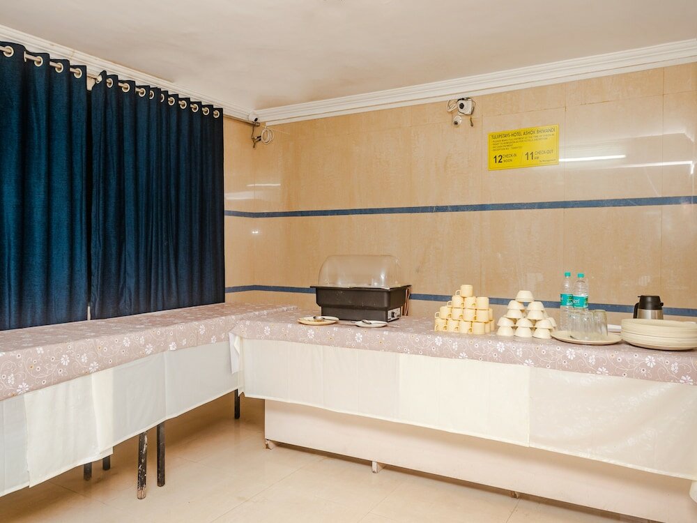 Фото Tuliipstays - Hotel Ashok Bhiwandi