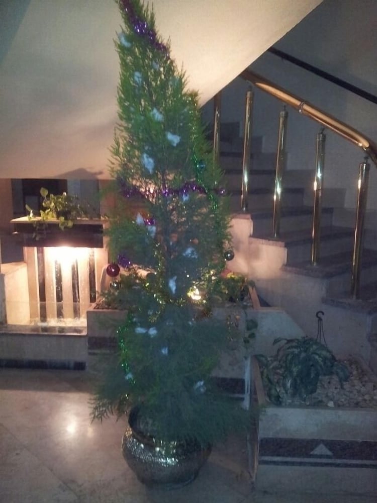 Фото Karnak Hotel