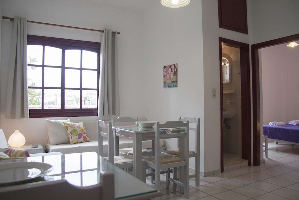 Фото Agii Apostoli Studios