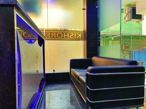 Airport T Palace