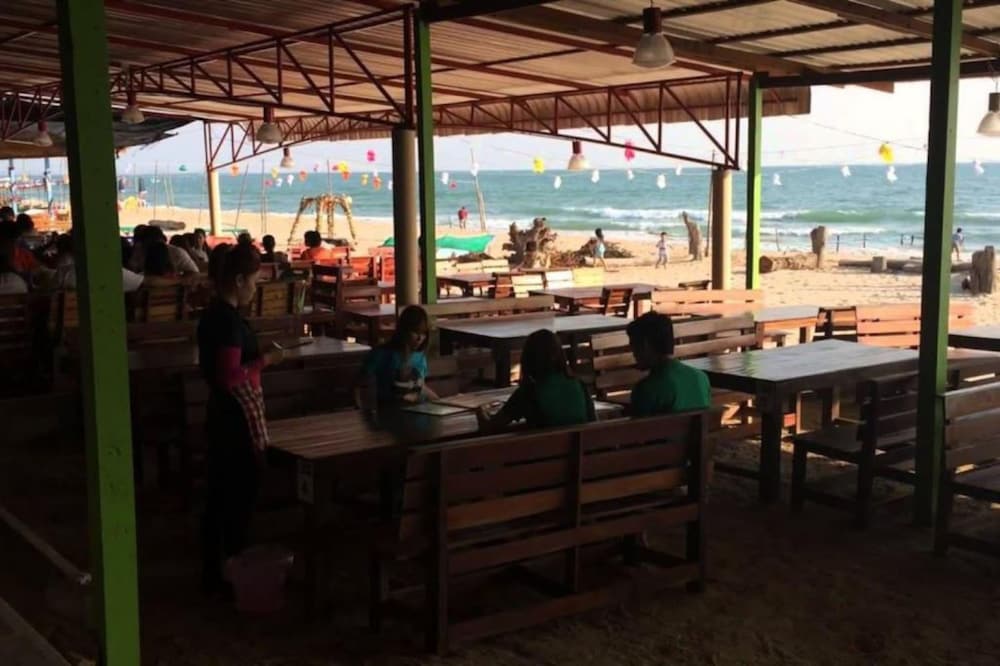 Фото The Royal Rayong by Nun