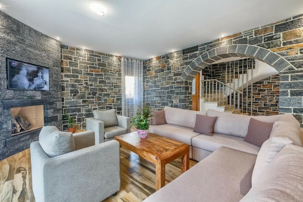 Фото Turtuli Villas by Checkin