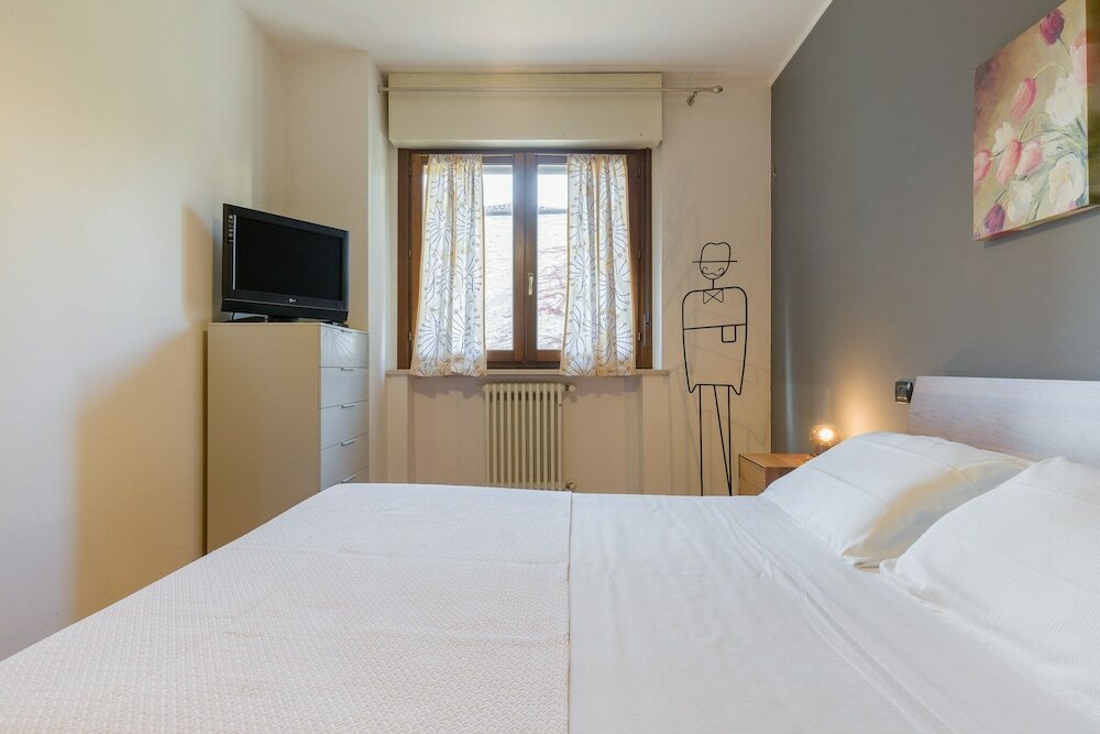 Фото Le Volpi in città