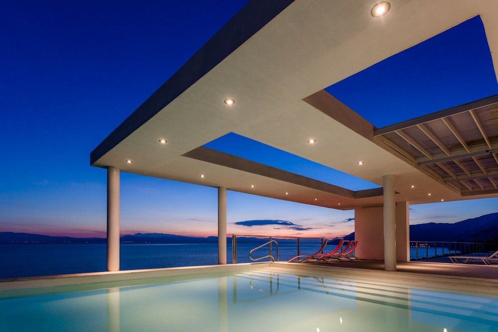 Фото 600m² homm Luxury Villa Sea Side Evia 16ppl