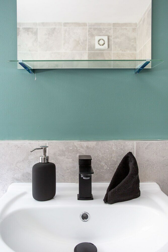 Фото Fully Refurbished North Belfast Home 3