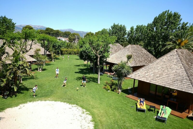 Гостиница Playa Montroig Camping Resort