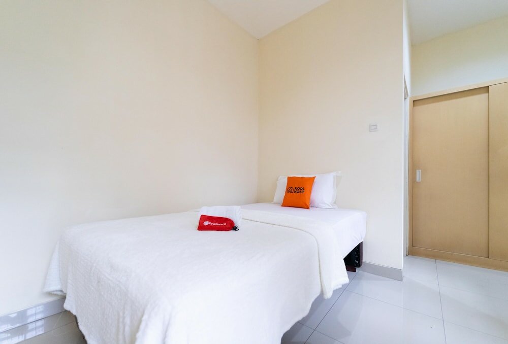 Фото KoolKost near Ragunan Zoo