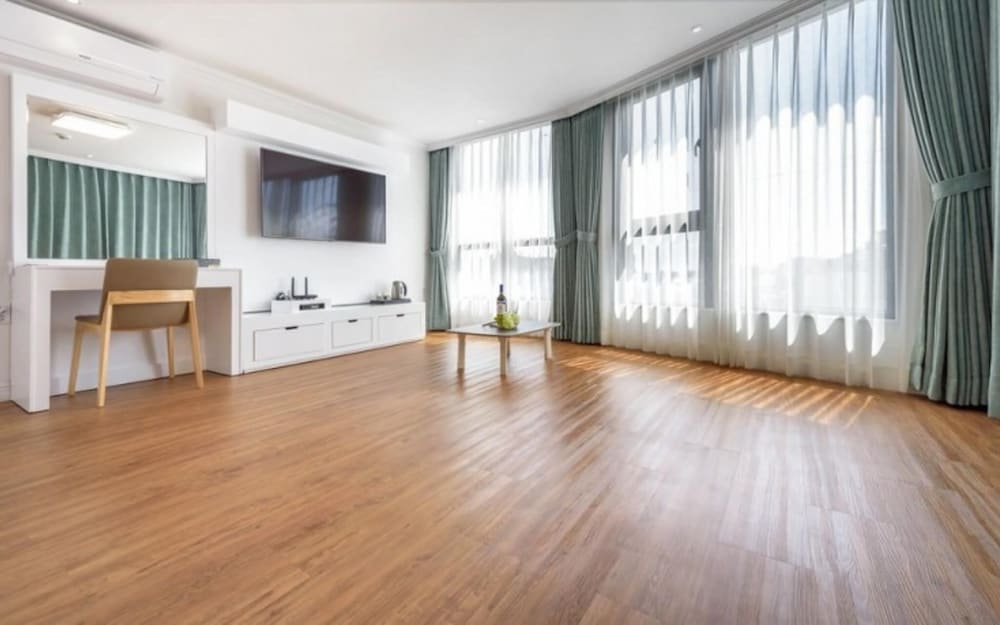 Фото Yeosu Hue Pension & Hostel