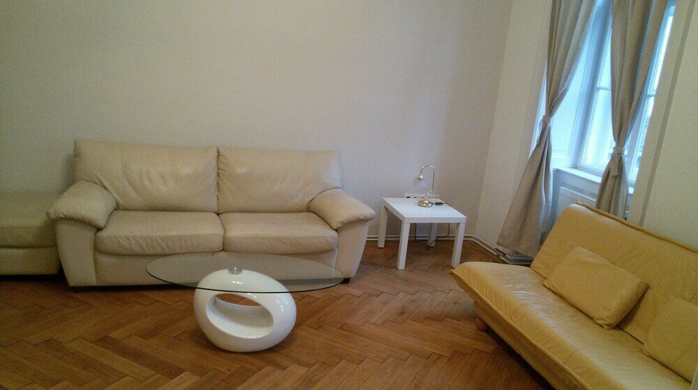 Фото Sobieski Town Apartments