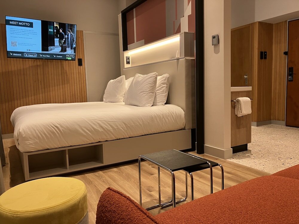 Фото Motto by Hilton Rotterdam Blaak