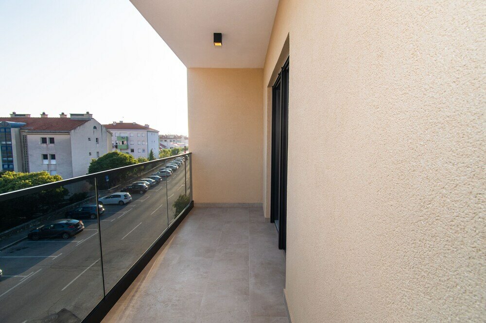 Фото Apartments Luxury Golden Suites