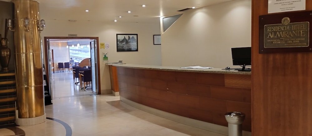 Фото Hotel Almirante