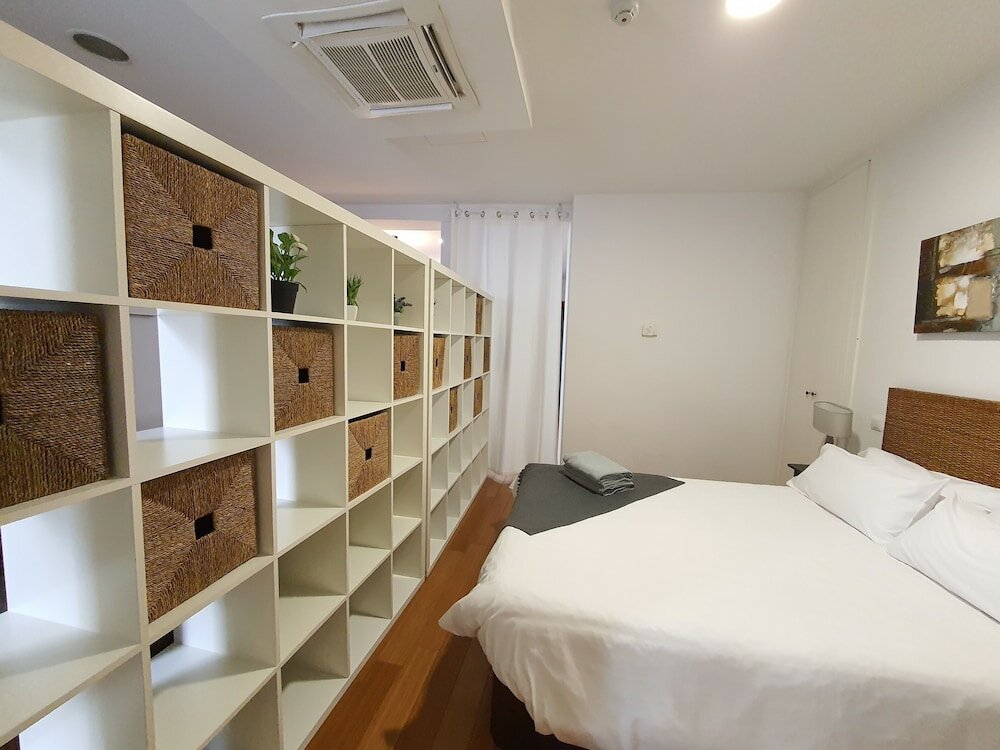 Фото Apartamentos Huertas