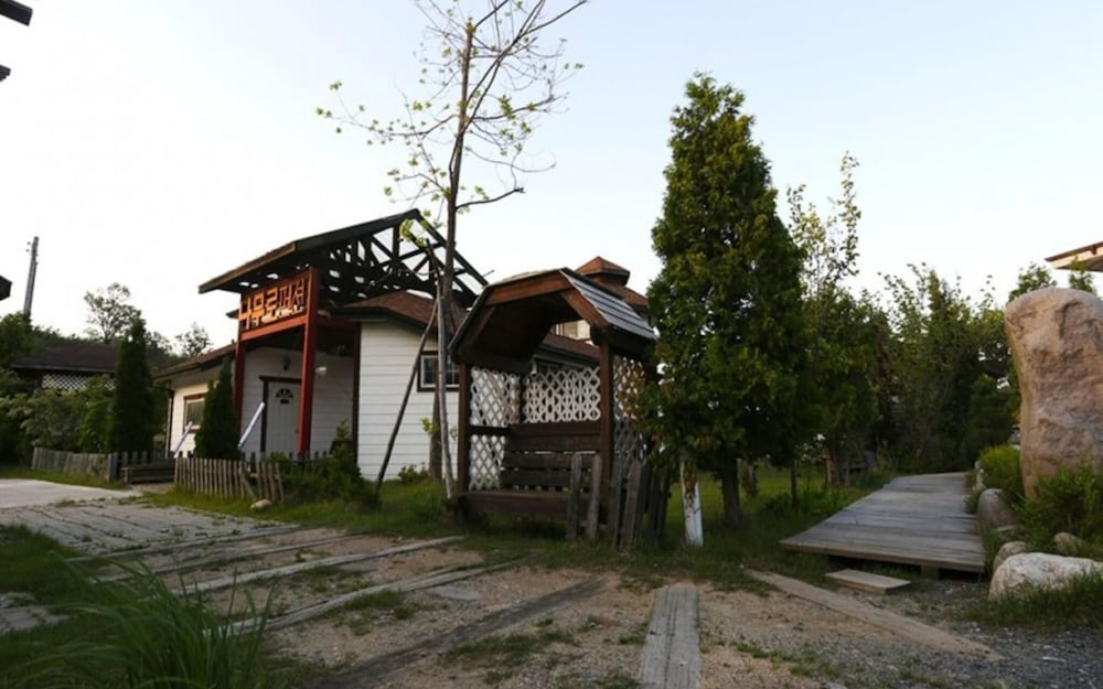 Фото Yangyang Seorak Badanamuro Pension