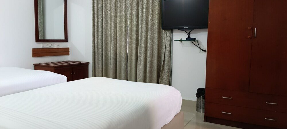 Фото Hyde Park Aparthotel