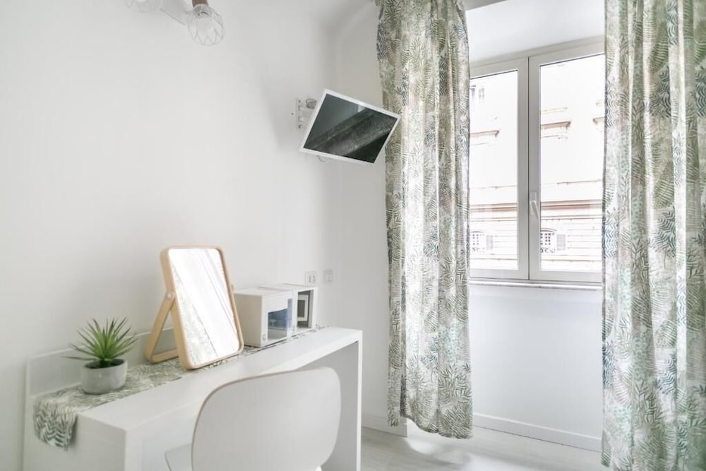 Фото White Candia Guesthouse