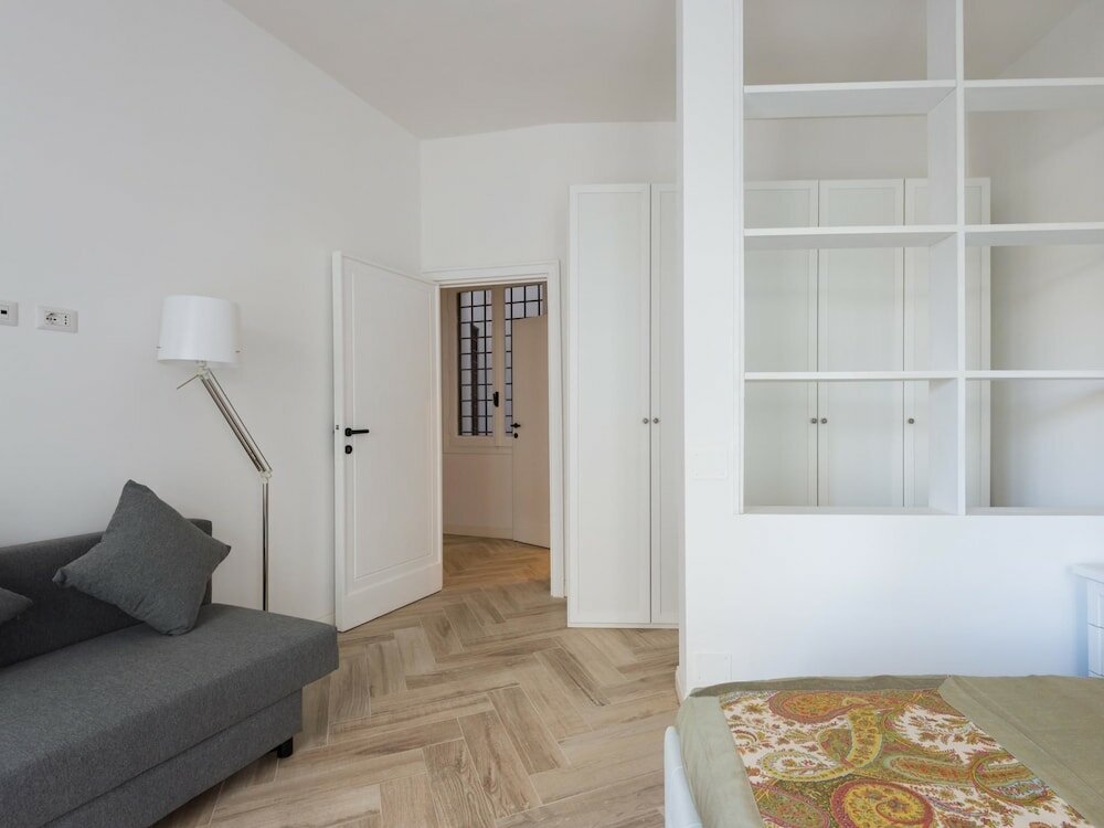 Фото Rsh Vatican Bright Two Bedroom Apartment