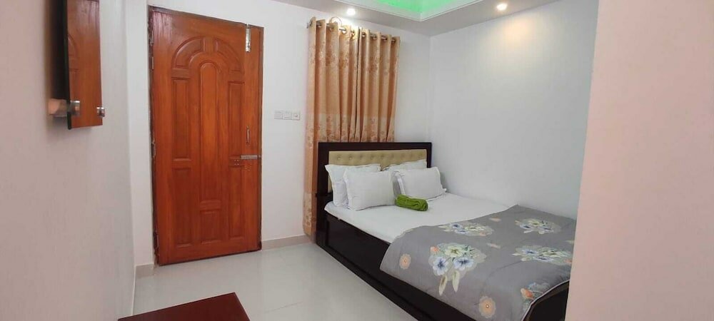 Фото Hotel Prime Inn Mirpur 10