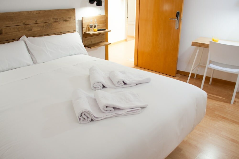 Фото Hostal Cuéntame Evolución Auto check in