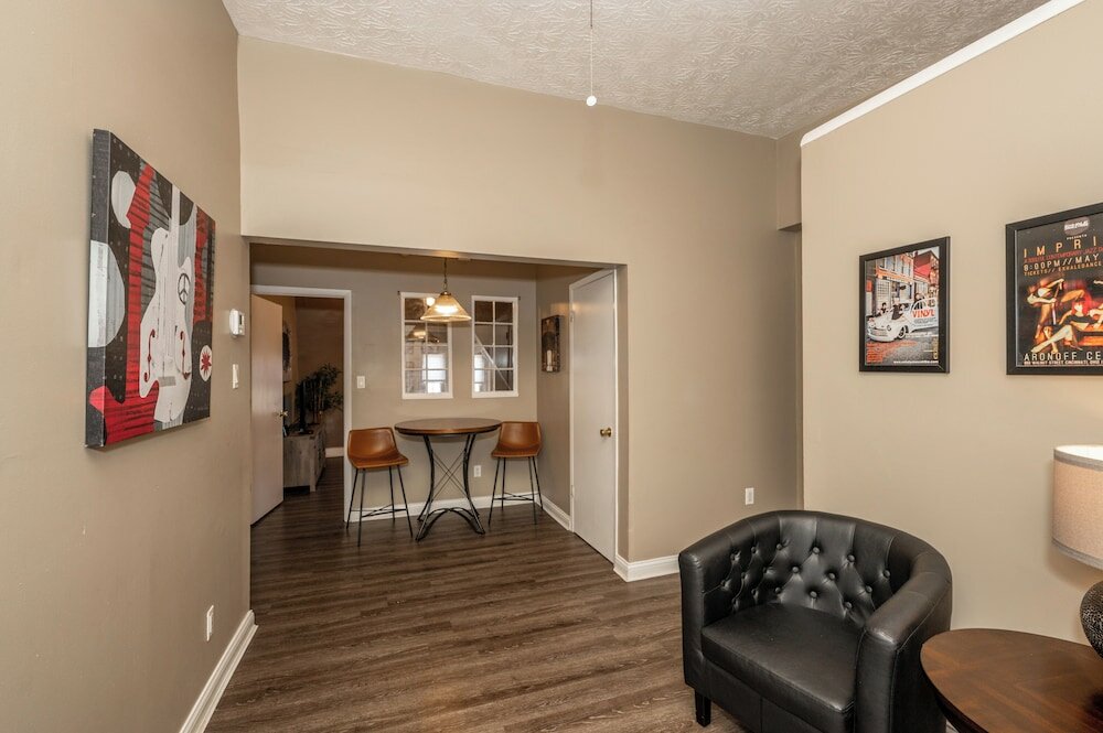 Фото Monmouth Lofts