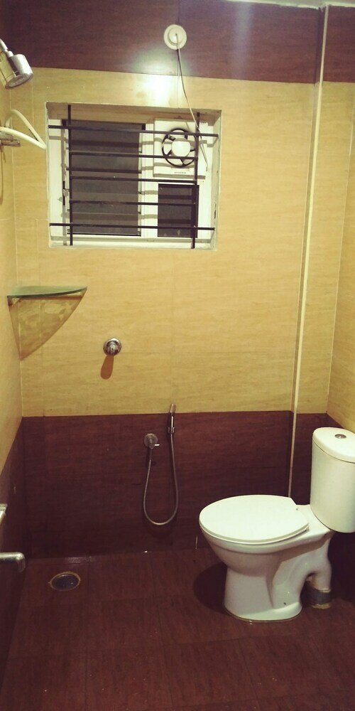 Фото S R Guest House