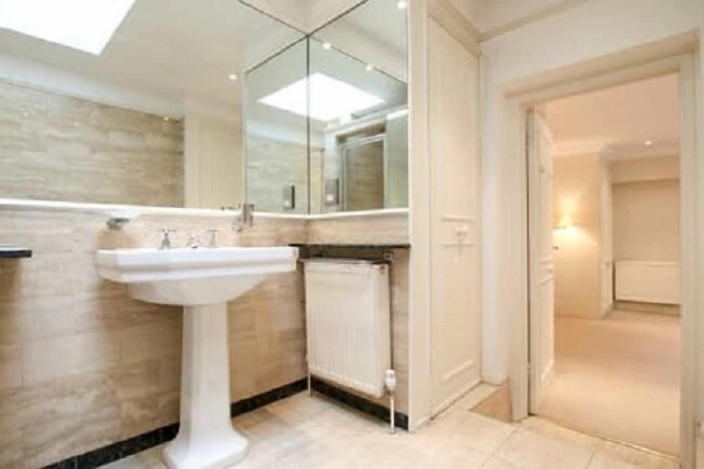 Фото 55 Lower Belgrave