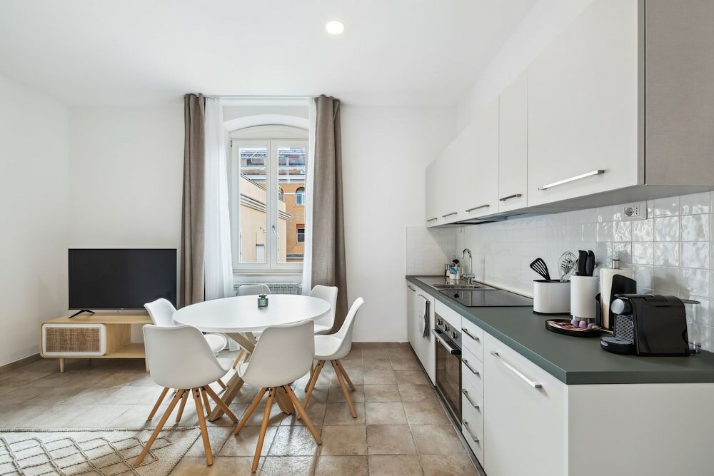 Фото Limehome Rome VIA dei Reti