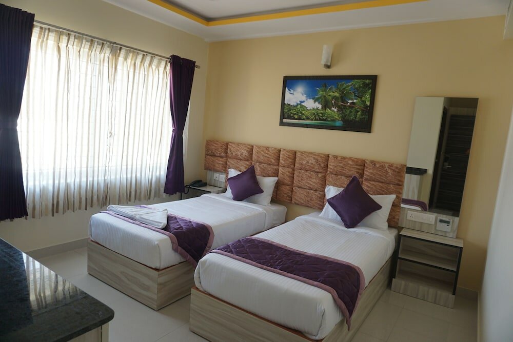 Фото Zenith Hotels Hebbal Bangalore