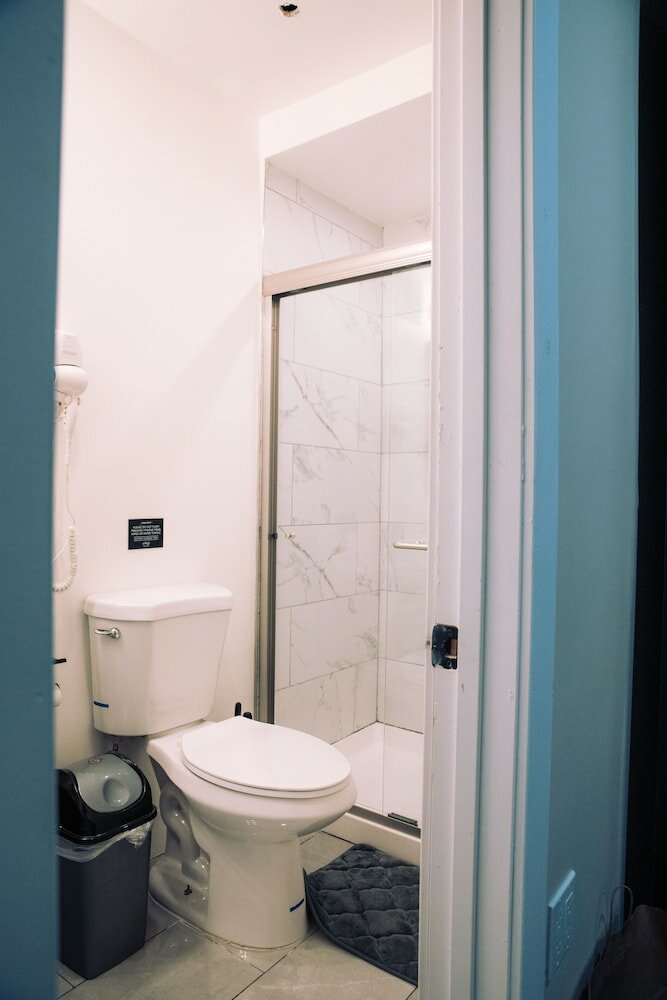 Фото Kama Central Park Hostel