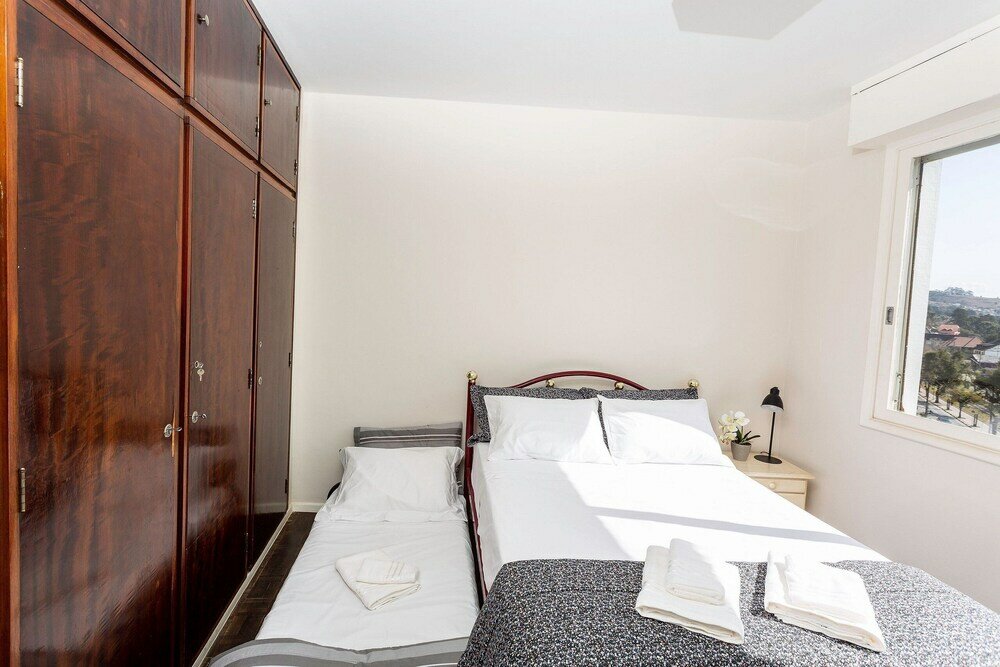 Фото Incrível Vista com 4 Quartos e Lareira