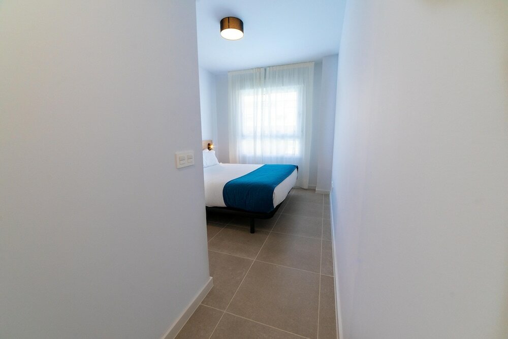 Фото Aqua Apartments Bellamar Marbella