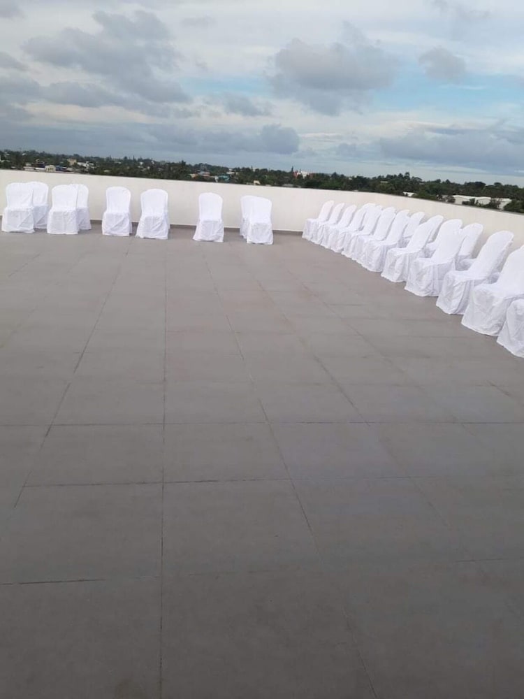 Фото Espace le Majestic Toamasina