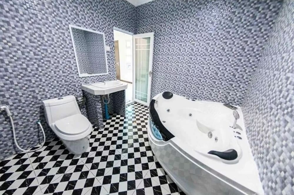 Фото Dhonfulhafi Beach View & SPA