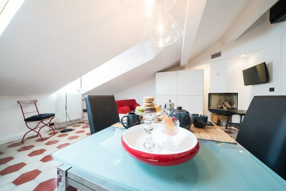 Фото Bright Apartments Verona - Borgo Trento City Centre