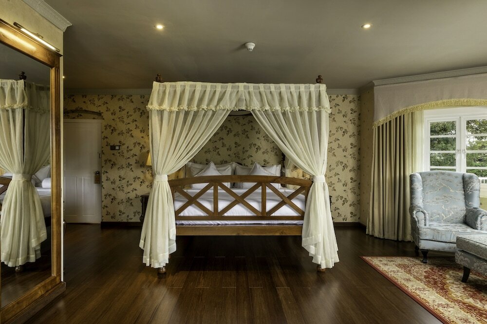 Фото The Westbury Palace