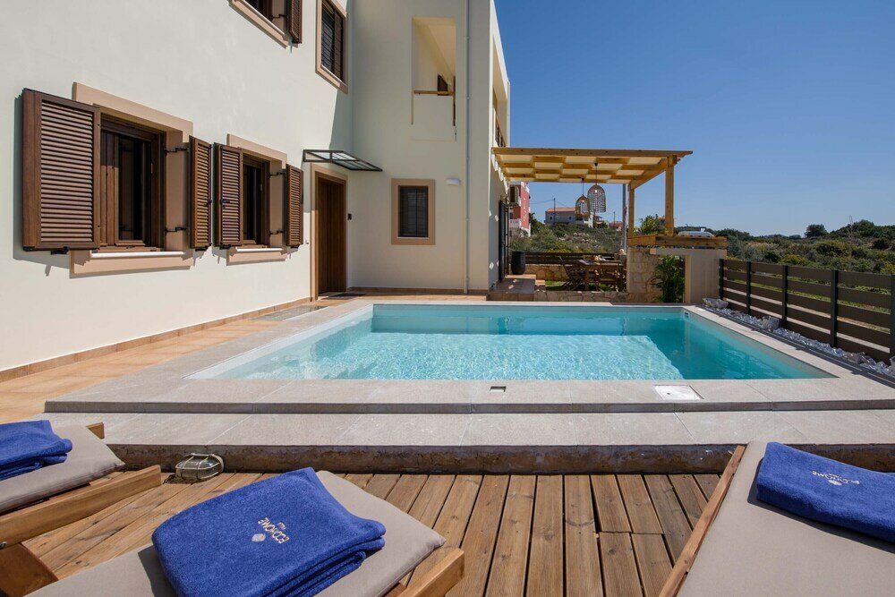 Фото EcoHome Villa