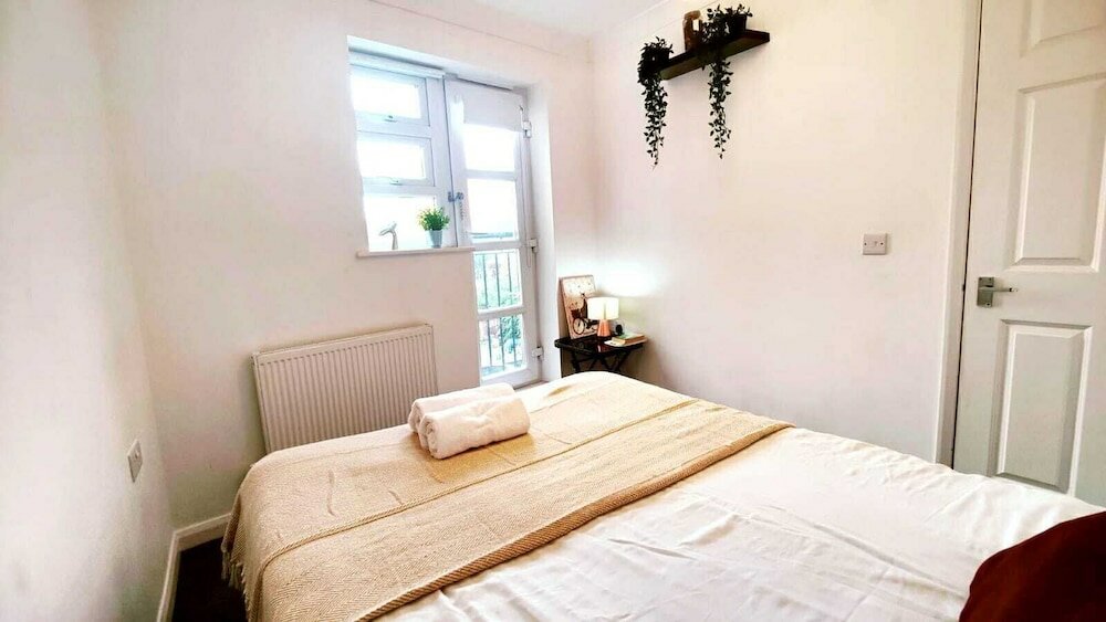 Фото Aldgate Flats in E1