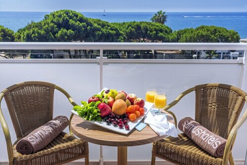 Внешний вид отеля Sumus Hotel Monteplaya & SPA в Мальграт-де-Маре, фото 2