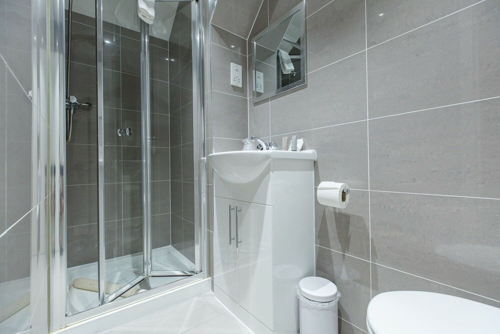 Фото Kensington Gardens Hotel