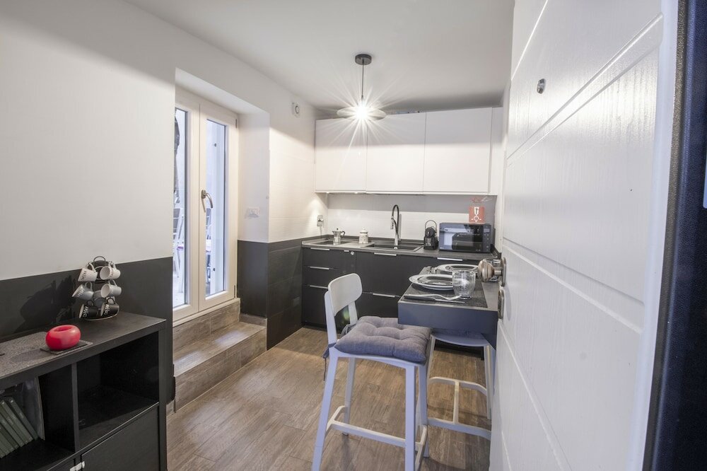 Фото Piazza Vittorio Emanuele Netflix Studio