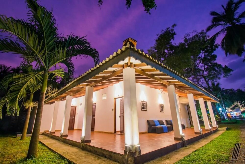 Фото Oreeka - Katunayake Airport Transit Hotels