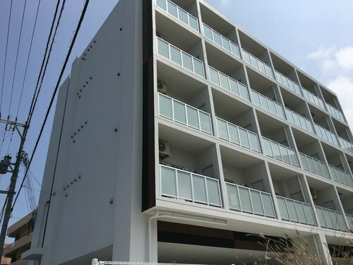 Гостиница Mr Kinjo in Nishihara Inter