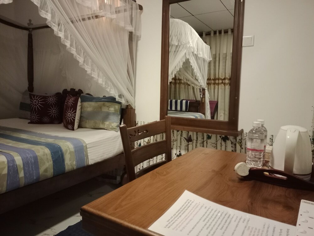 Фото Suriya Homestay Mirissa