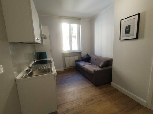 Гостиница Hh Hermoso Housing Asti в Асти