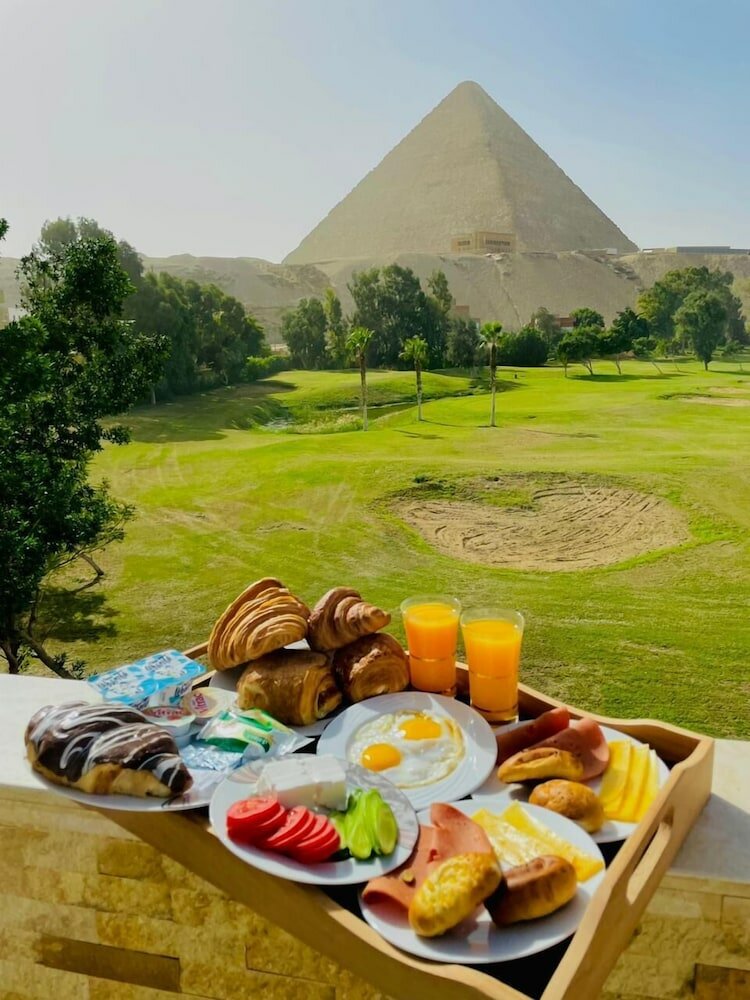 Фото Glamour pyramids hotel